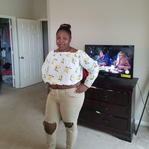Off the shoulder lemon shirt